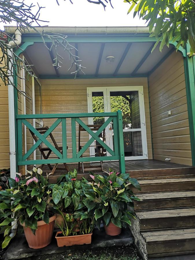 Les Agapanthes Villa เลอ ตอมปง ภายนอก รูปภาพ